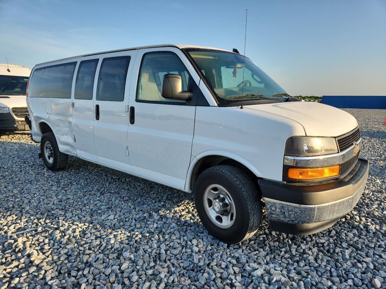 1GAZGPFG9K1211607 CHEVROLET EXPRESS 2019