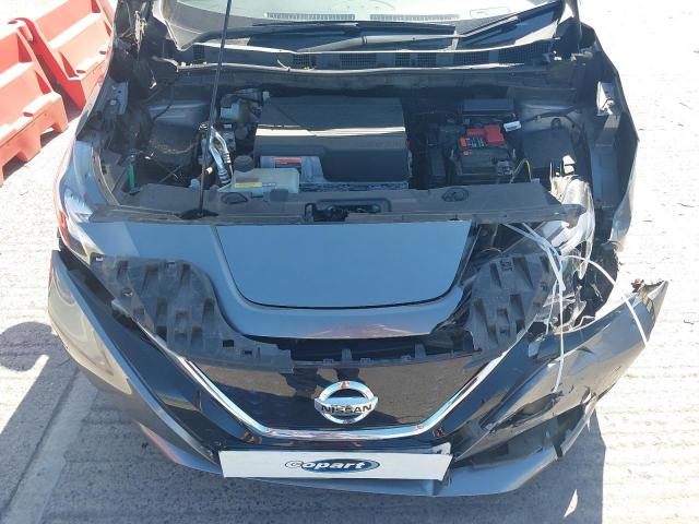 2021 NISSAN LEAF TEKNA