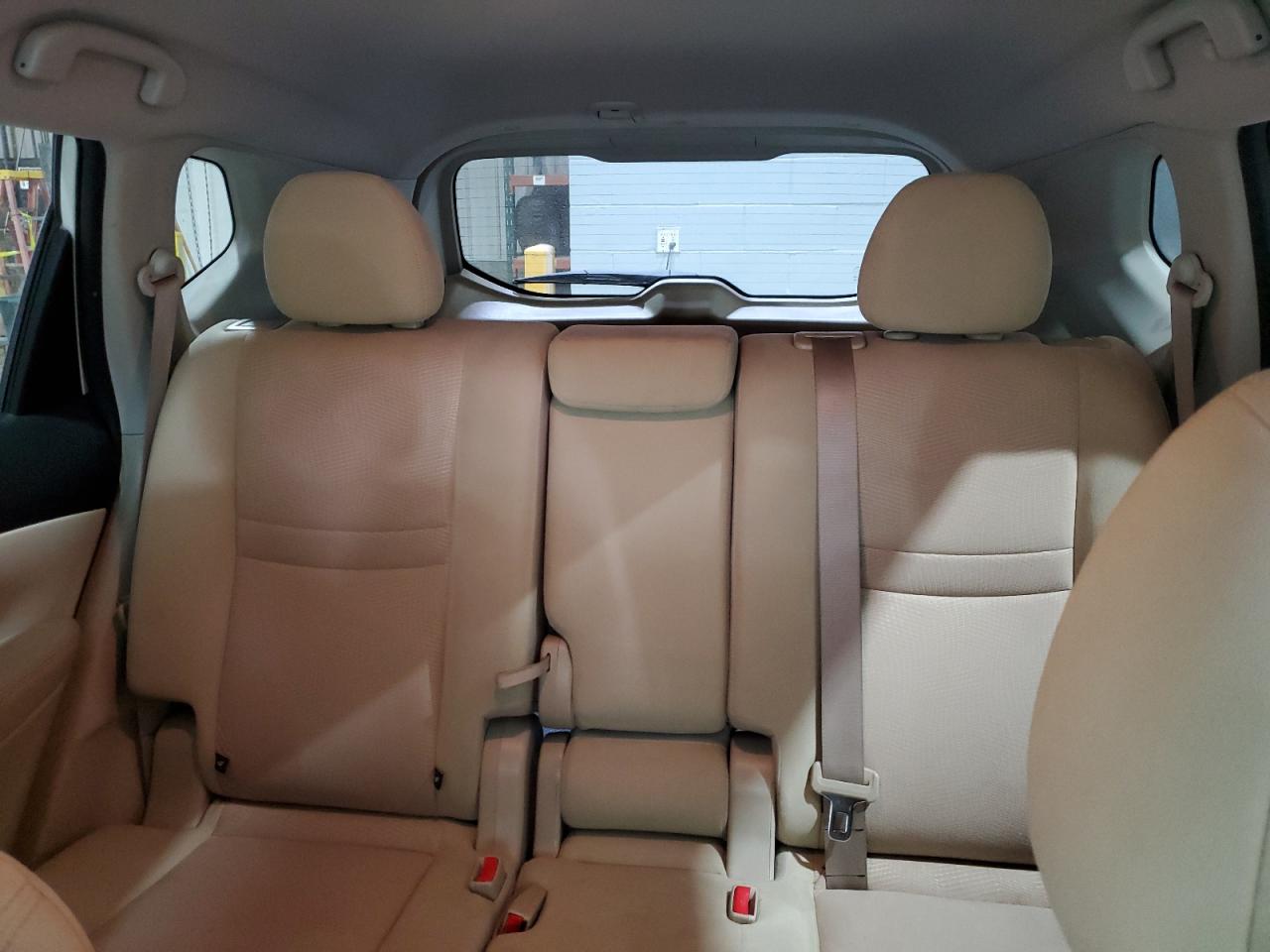 JN8AT2MV9GW148138 NISSAN ROGUE 2016