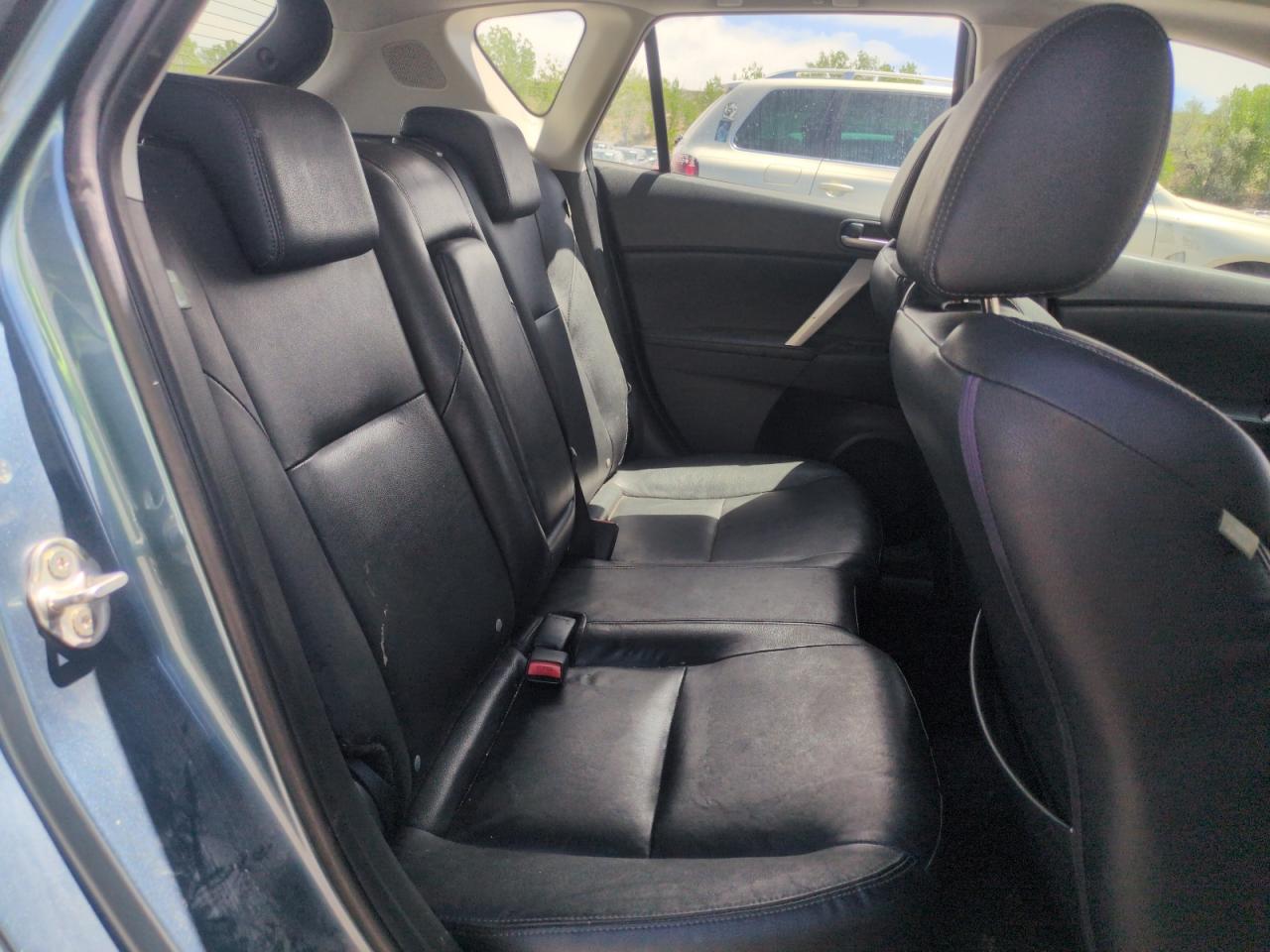 2010 Mazda 3 S VIN: JM1BL1H58A1136104 Lot: 56707335