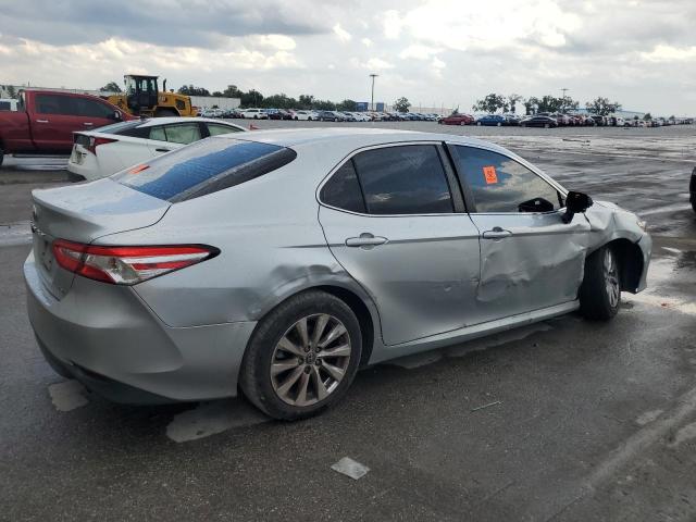  TOYOTA CAMRY 2018 Silver