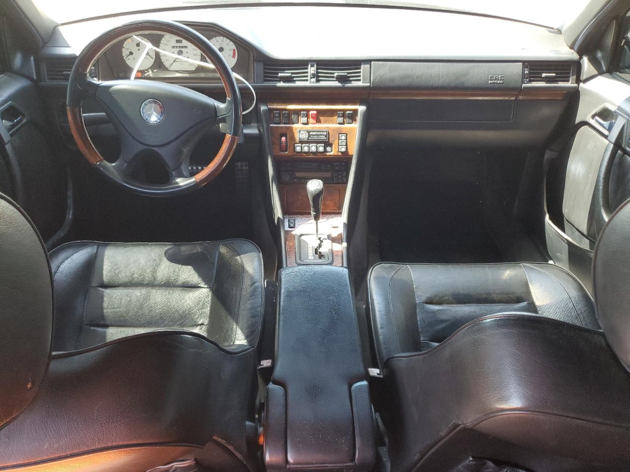 1994 Mercedes-Benz E 420 VIN: WDBEA34E6RC103296 Lot: 57000855