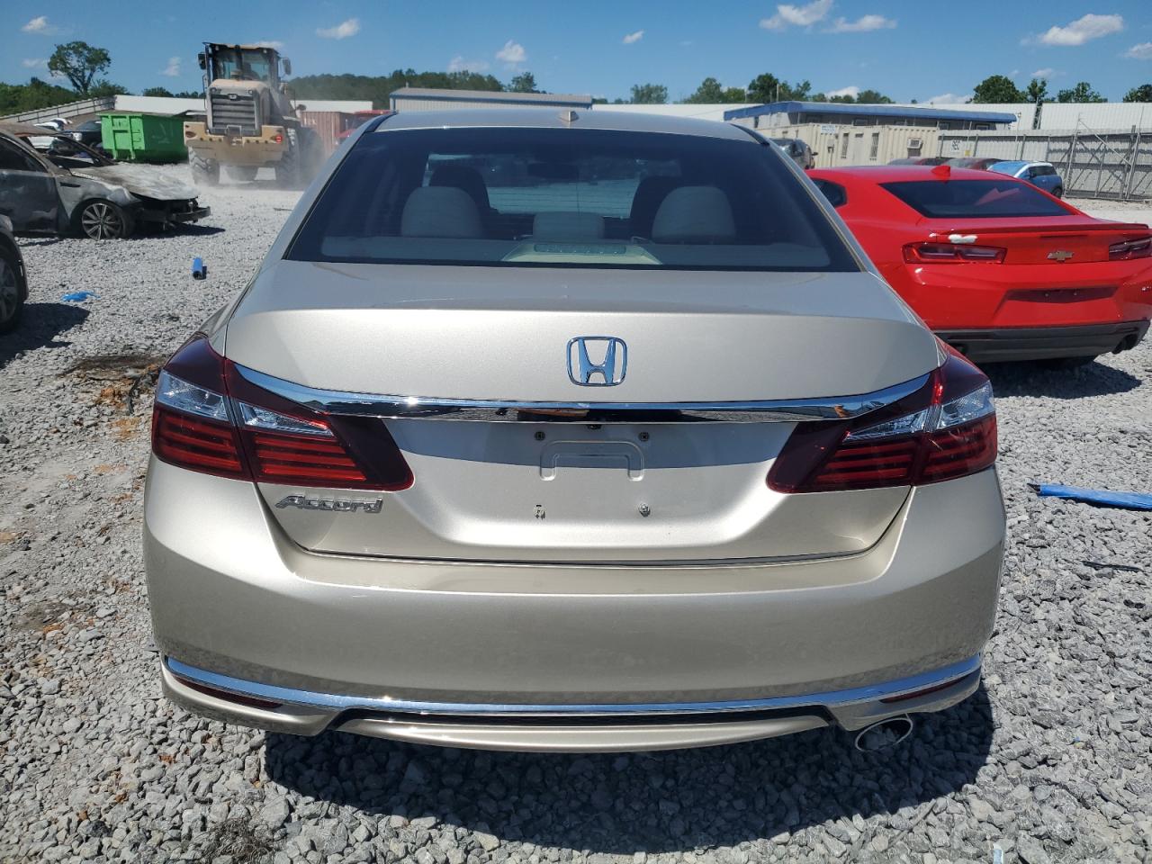 1HGCR2F71GA162597 HONDA ACCORD 2016