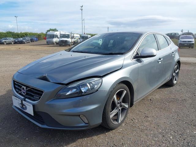 2015 VOLVO V40 R-DESI for sale at Copart PETERLEE