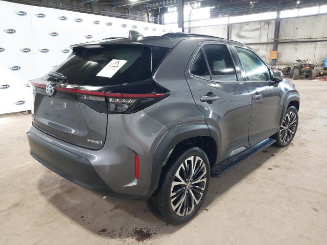 2023 TOYOTA YARIS CROS