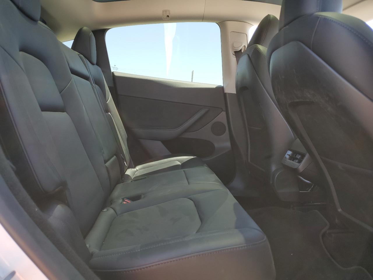 2023 Tesla Model Y VIN: 7SAYGDED4PF934193 Lot: 57041595