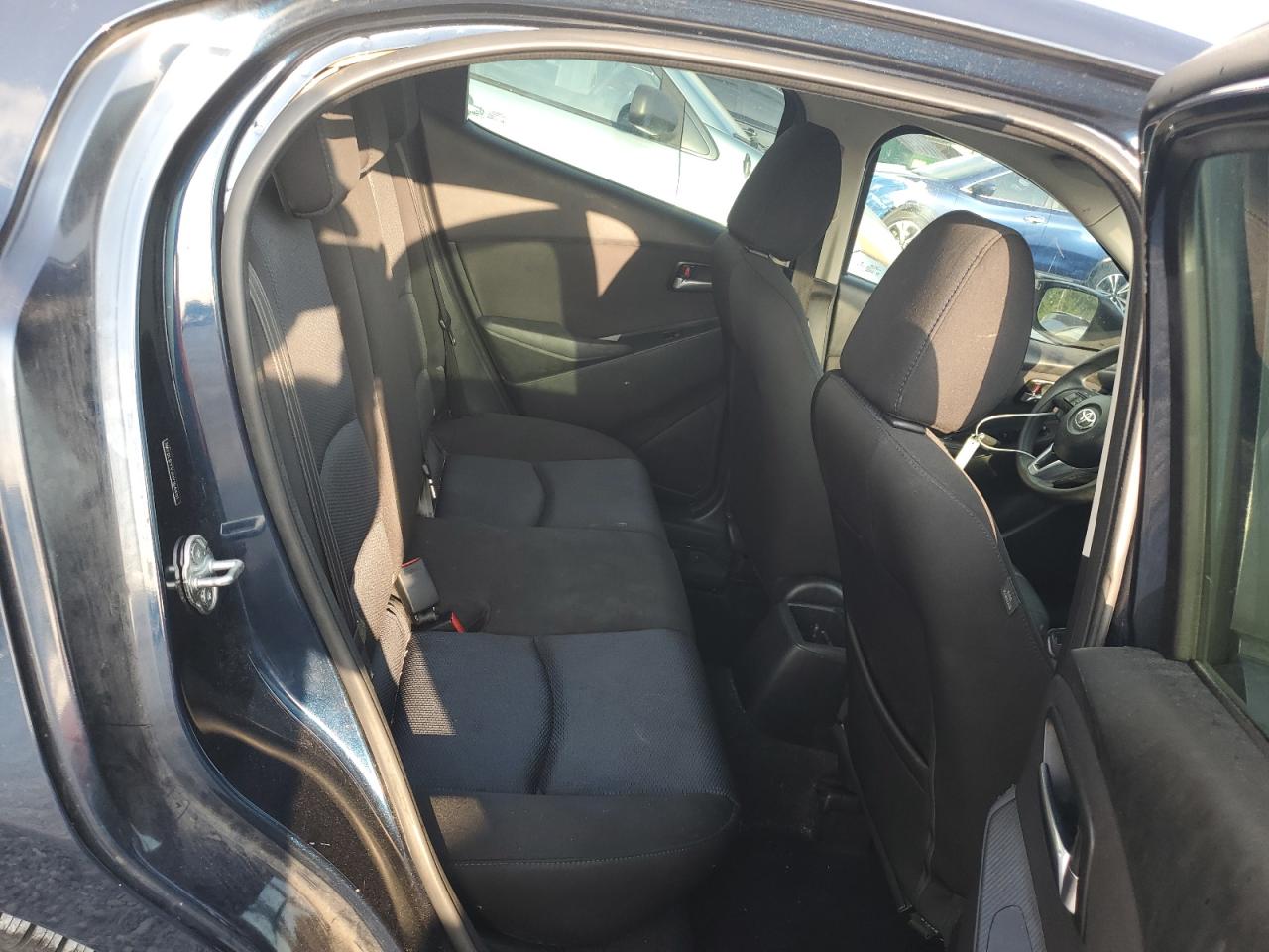 3MYDLBYV3HY164401 TOYOTA YARIS 2017