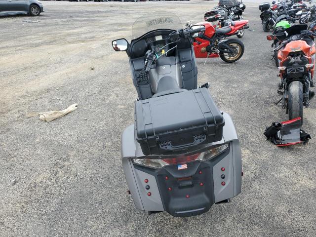 undisplay HONDA GL CYCLE 2015 Серебристый