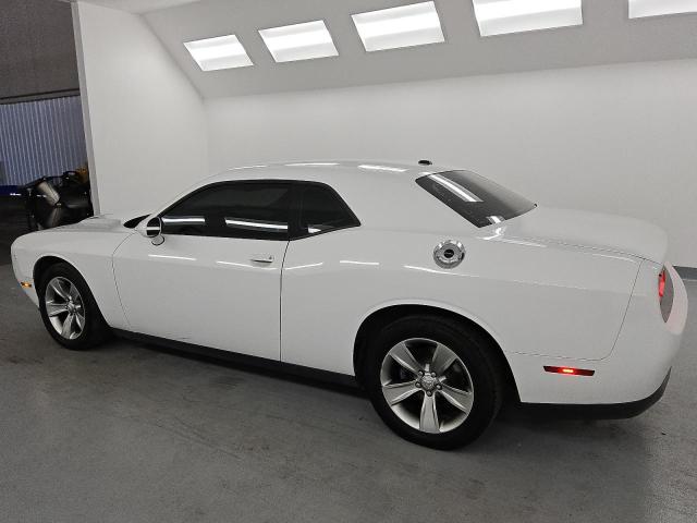 Coupet DODGE CHALLENGER 2015 White