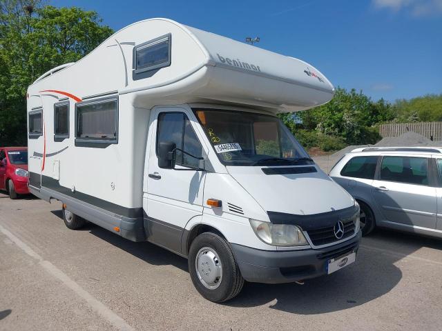 2004 MERCEDES BENZ MOTORHOME