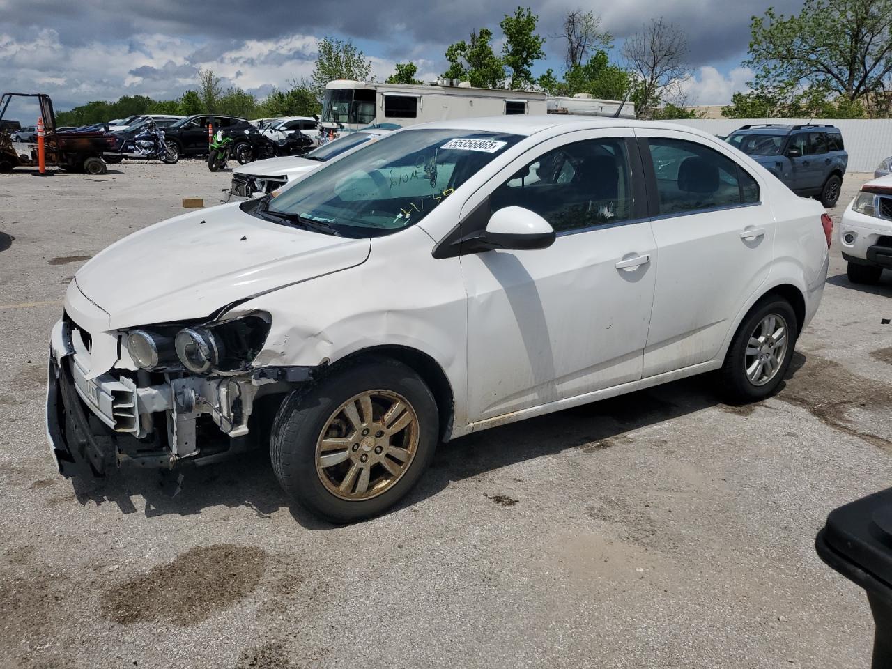 2014 Chevrolet Sonic Lt de vânzare în Bridgeton, MO - Front End