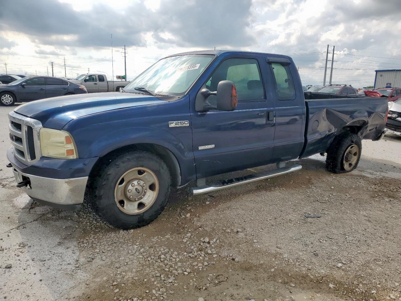 2007 Ford F250 Super Duty for Sale in Haslet, TX - Rear End