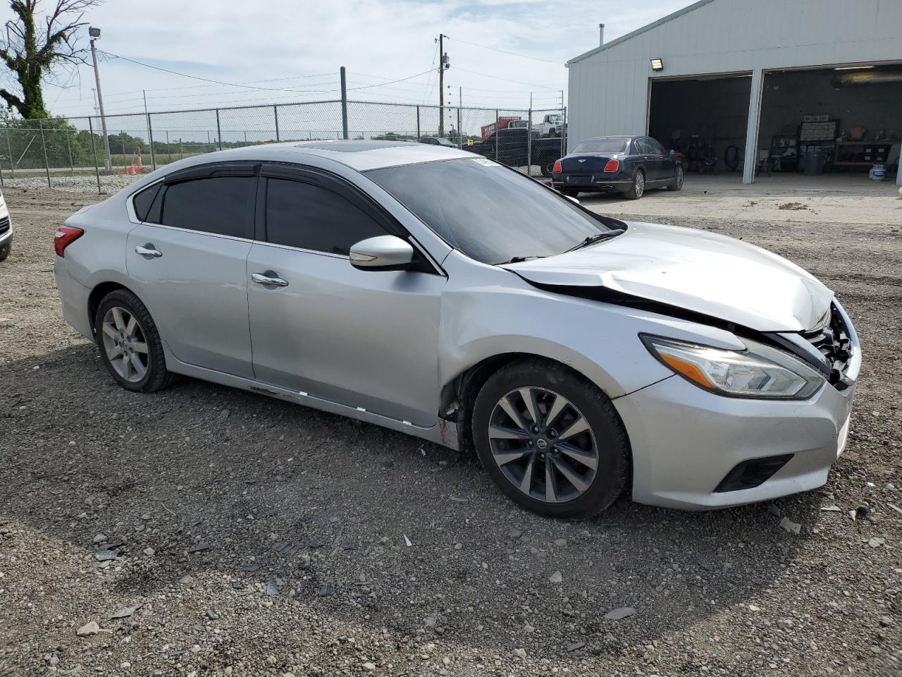 1N4AL3AP3HC209841 NISSAN ALTIMA 2017