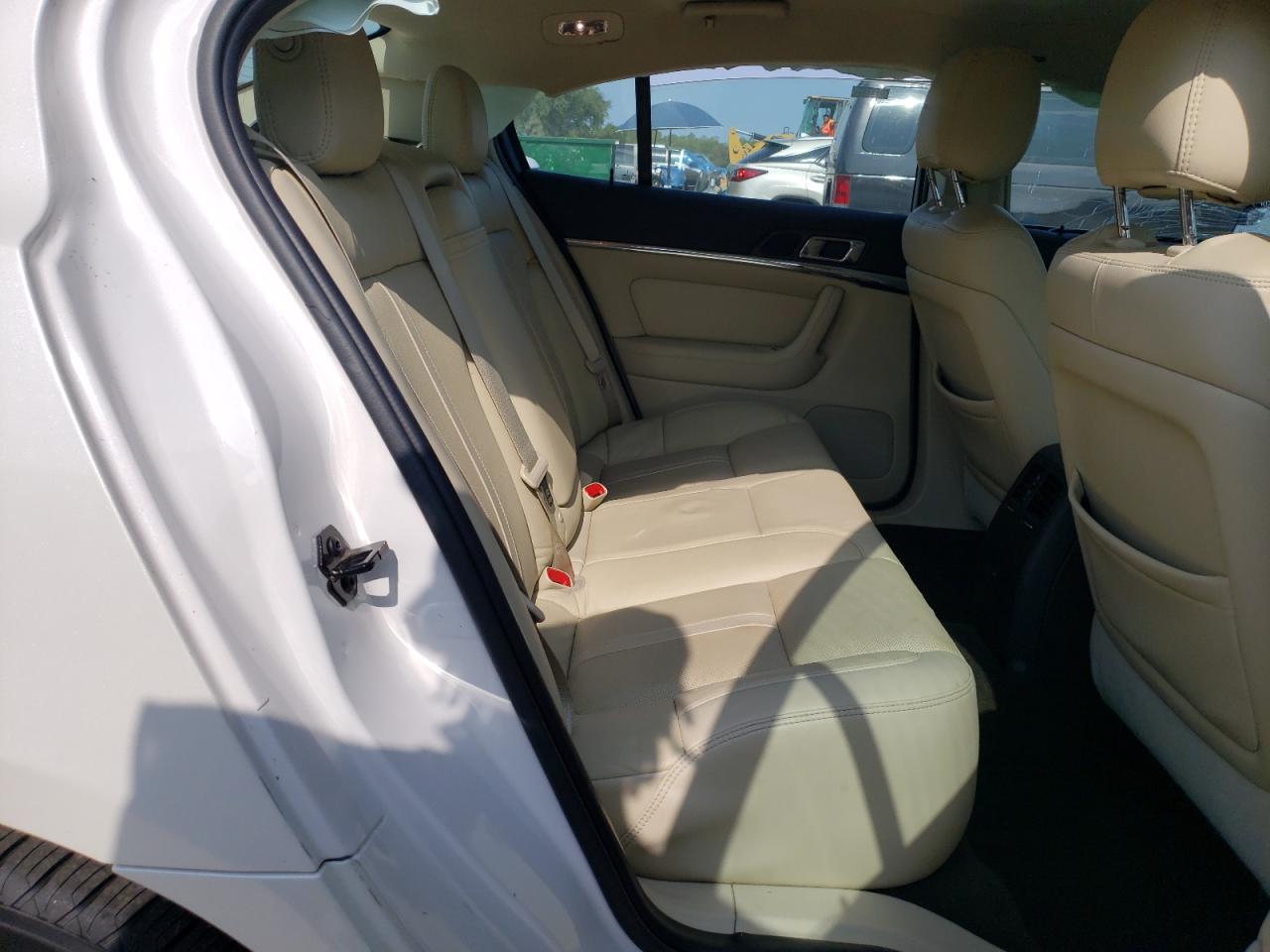 2015 Lincoln Mks VIN: 1LNHL9EK1FG606203 Lot: 56477905