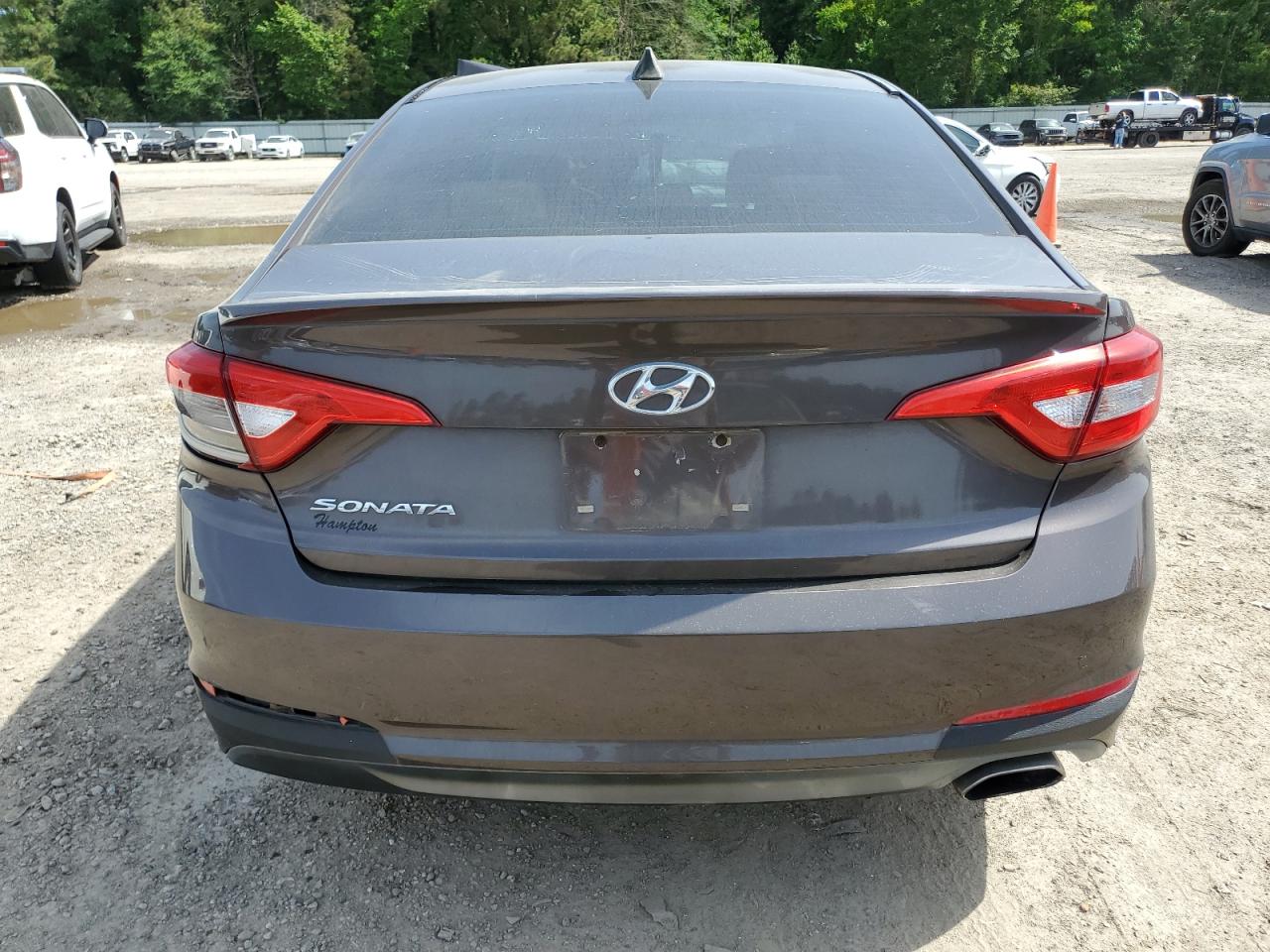 2015 Hyundai Sonata Se VIN: 5NPE24AF3FH154661 Lot: 56936905