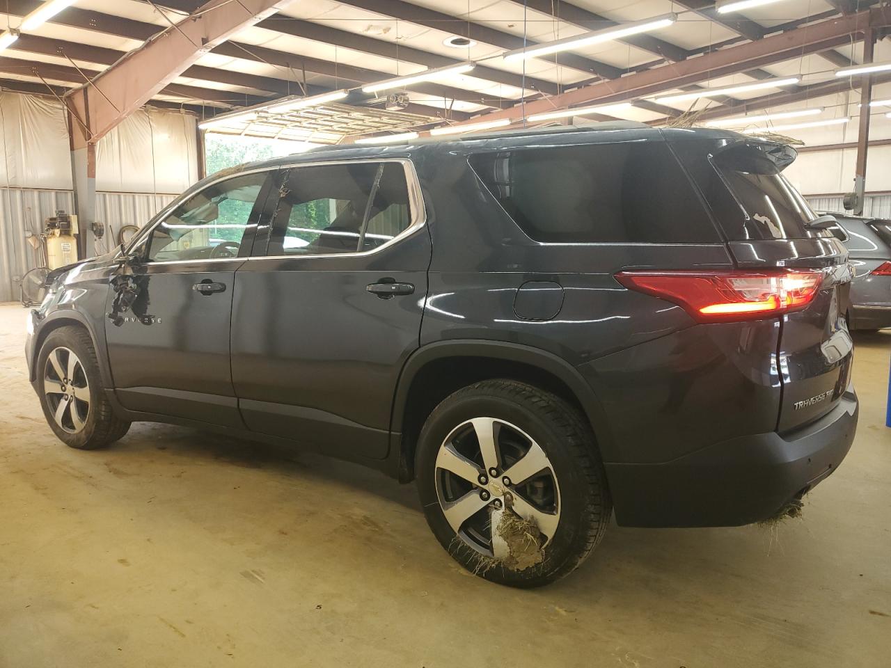 1GNEVHKWXKJ317621 CHEVROLET TRAVERSE 2019