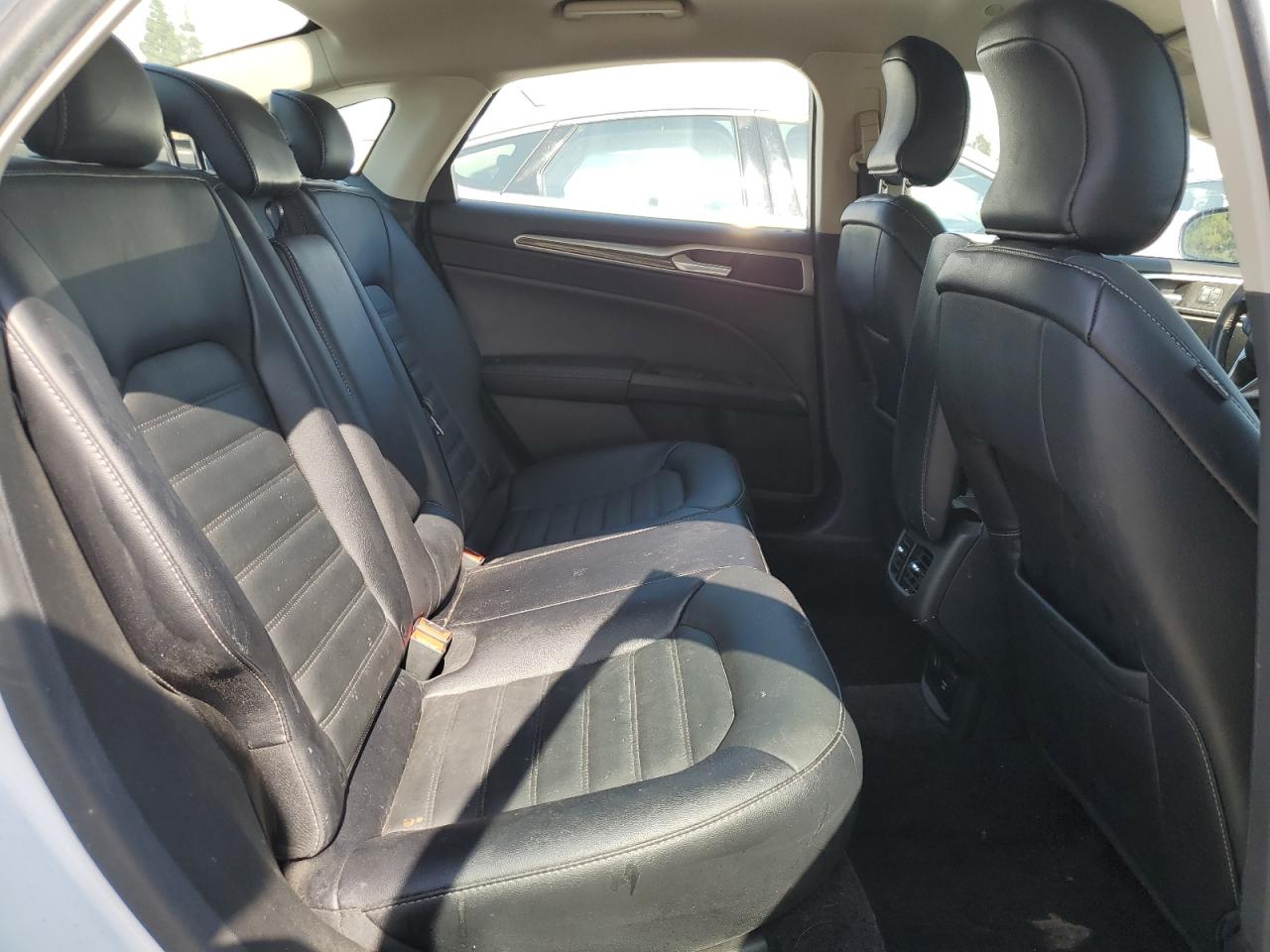 2018 Ford Fusion Se Hybrid VIN: 3FA6P0LUXJR281879 Lot: 54042495