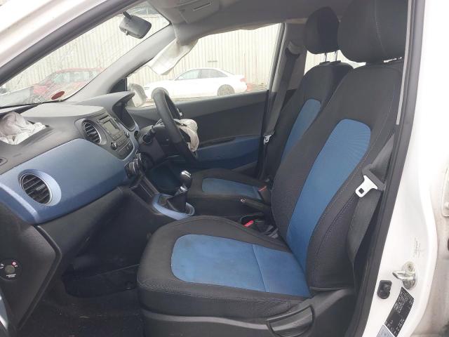 2016 HYUNDAI I10 PREMIU
