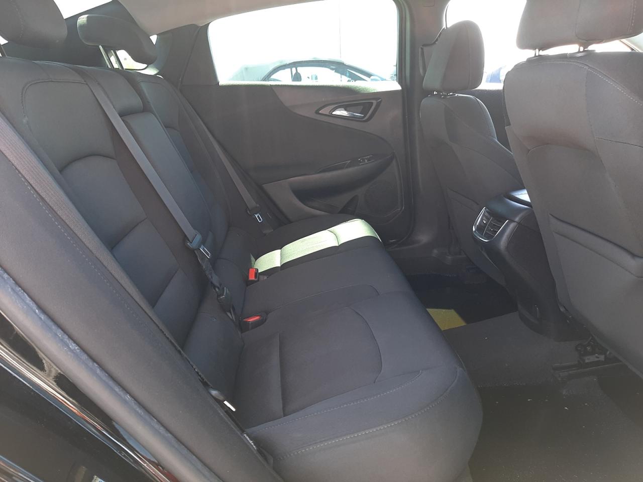 1G1ZD5STXKF132577 CHEVROLET MALIBU 2019