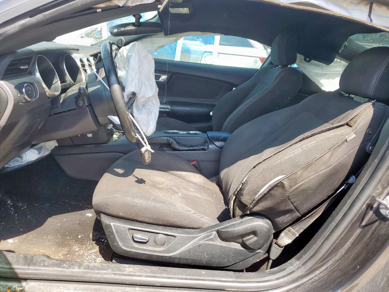 1FA6P8TH4K5130218 2019 Ford Mustang