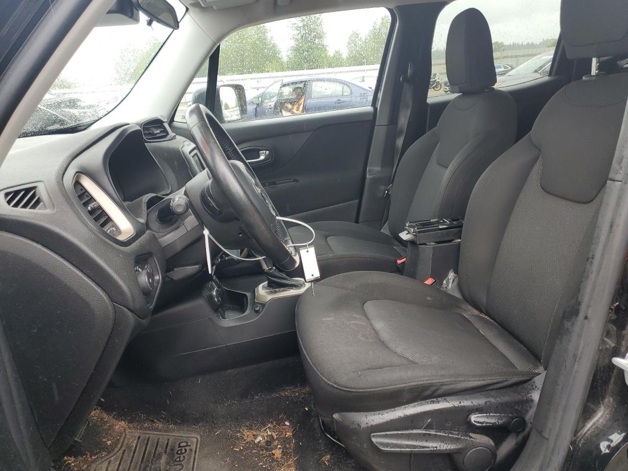 2015 Jeep Renegade Latitude VIN: ZACCJBBTXFPB97727 Lot: 56981825