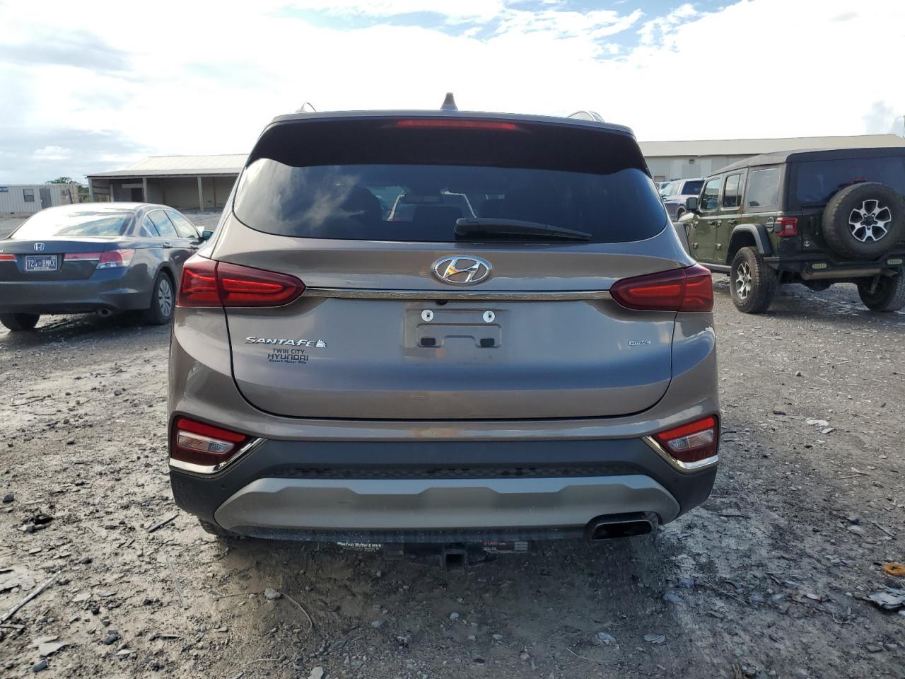 2020 Hyundai Santa Fe Limited VIN: 5NMS5CADXLH241551 Lot: 56911595