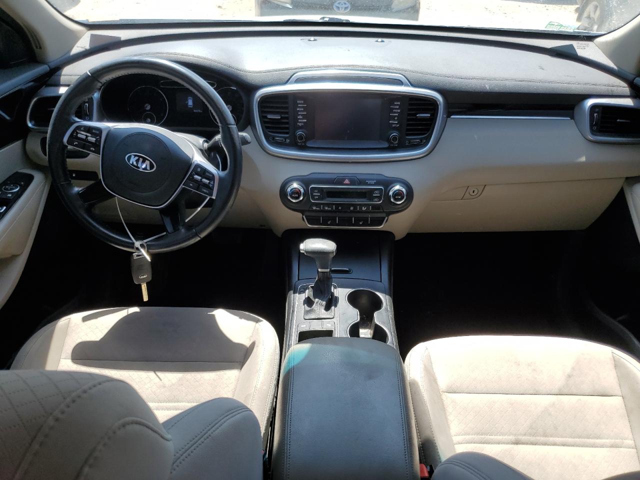 2020 Kia Sorento L VIN: 5XYPG4A38LG678522 Lot: 56675735