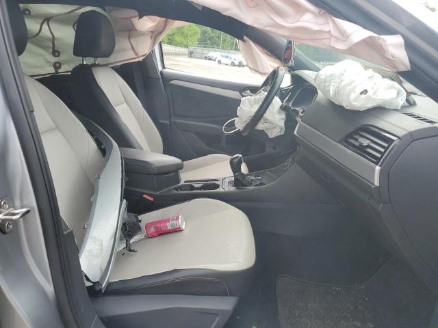  VOLKSWAGEN JETTA 2019 Серебристый