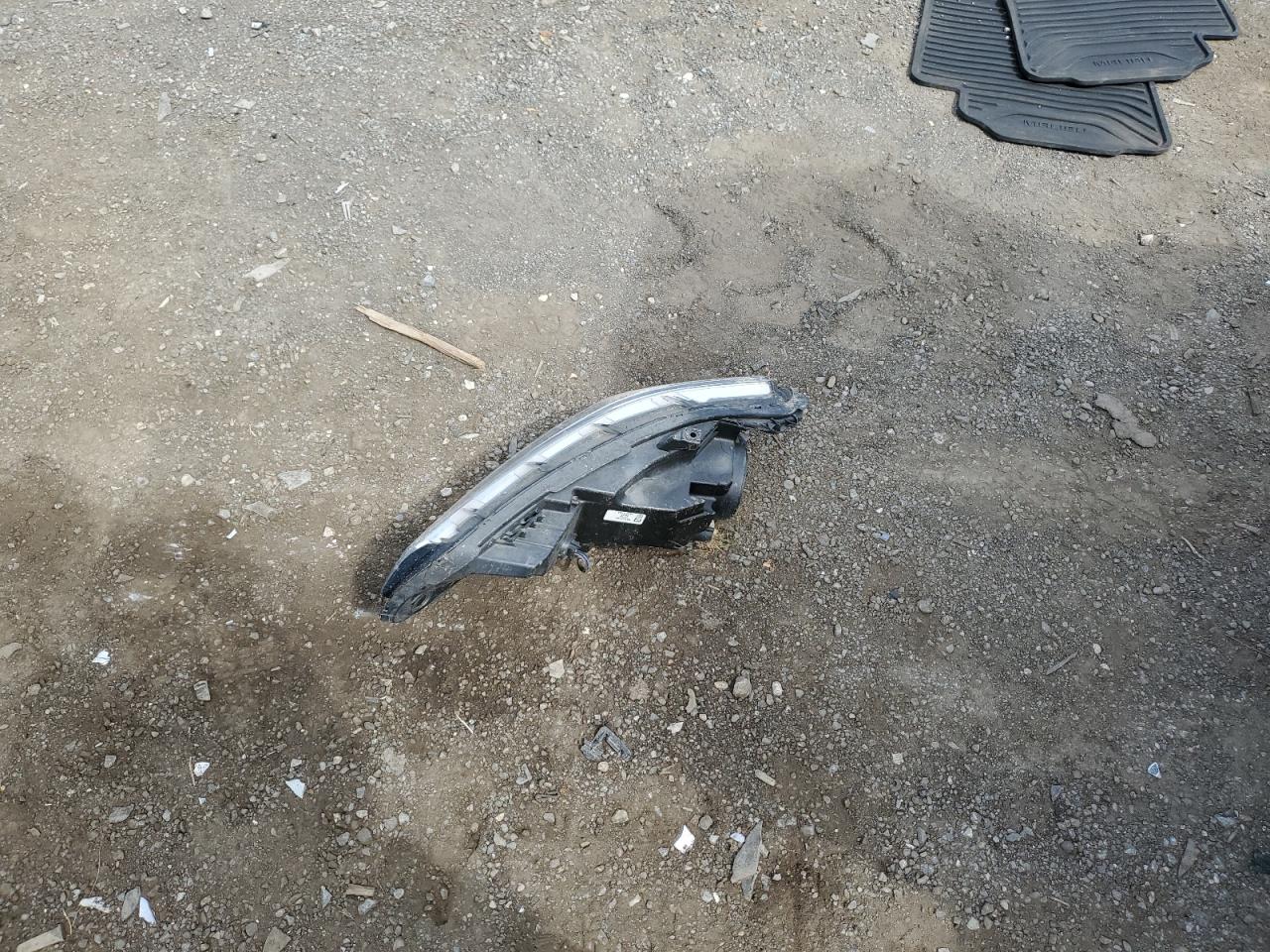 1G1ZE5SX1JF104701 CHEVROLET MALIBU 2018
