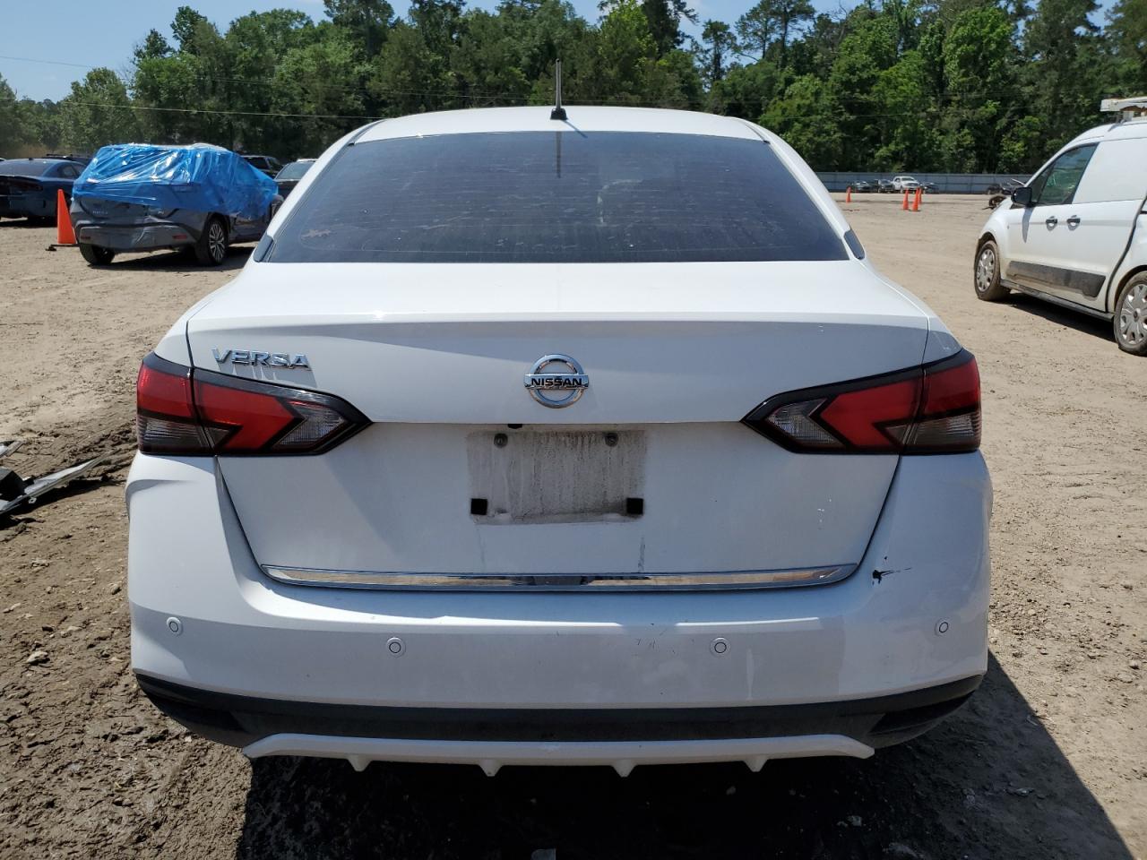 3N1CN8DV1LL888240 NISSAN VERSA 2020