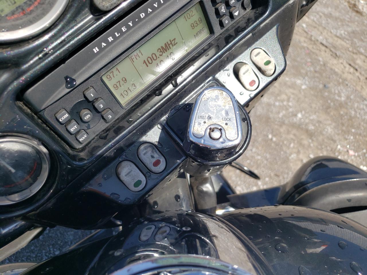 2009 Harley-Davidson Flhtcu VIN: 1HD1FC4199Y640695 Lot: 56242345
