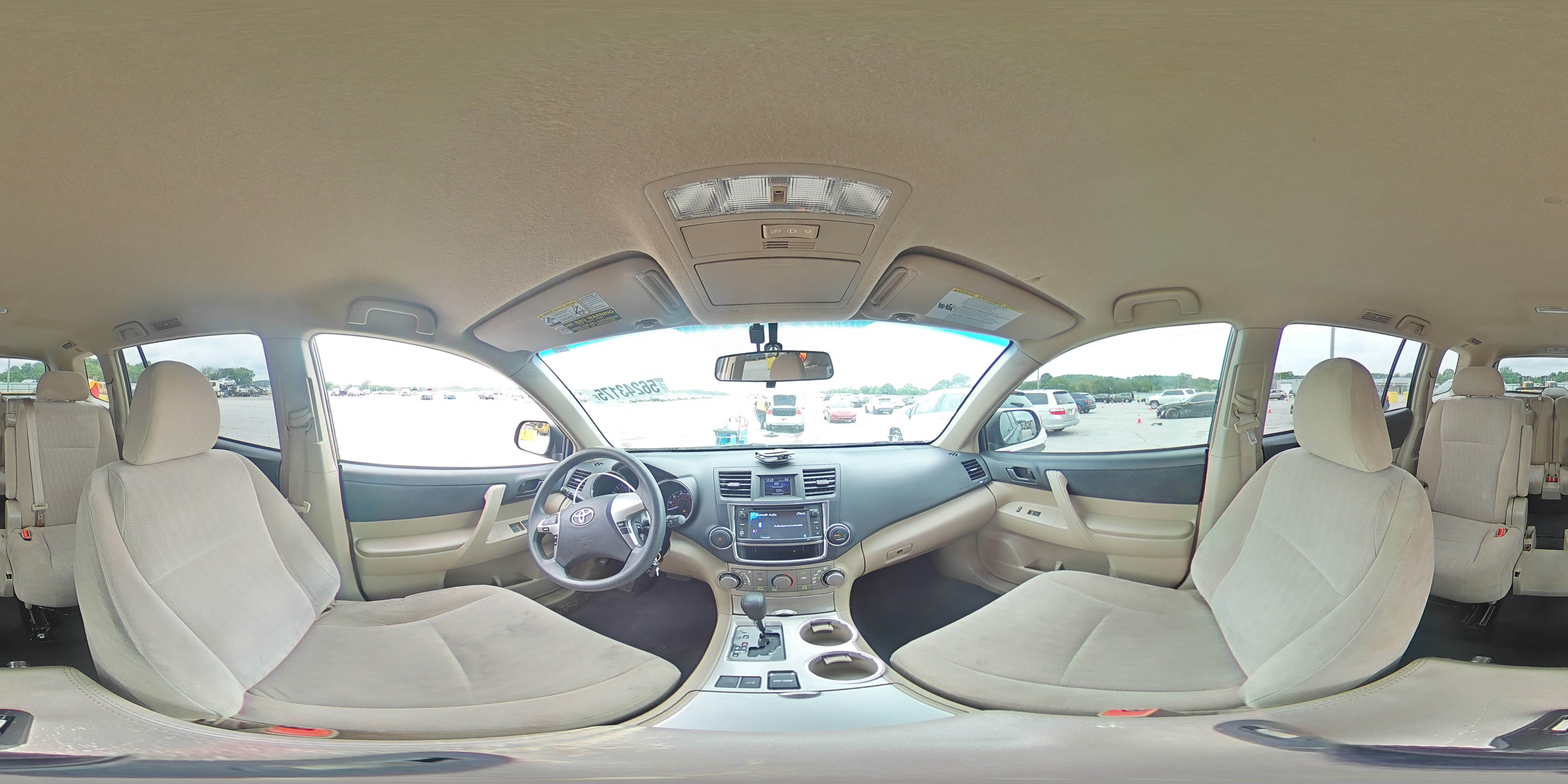 2013 Toyota Highlander Base VIN: 5TDZA3EH2DS046002 Lot: 56243175