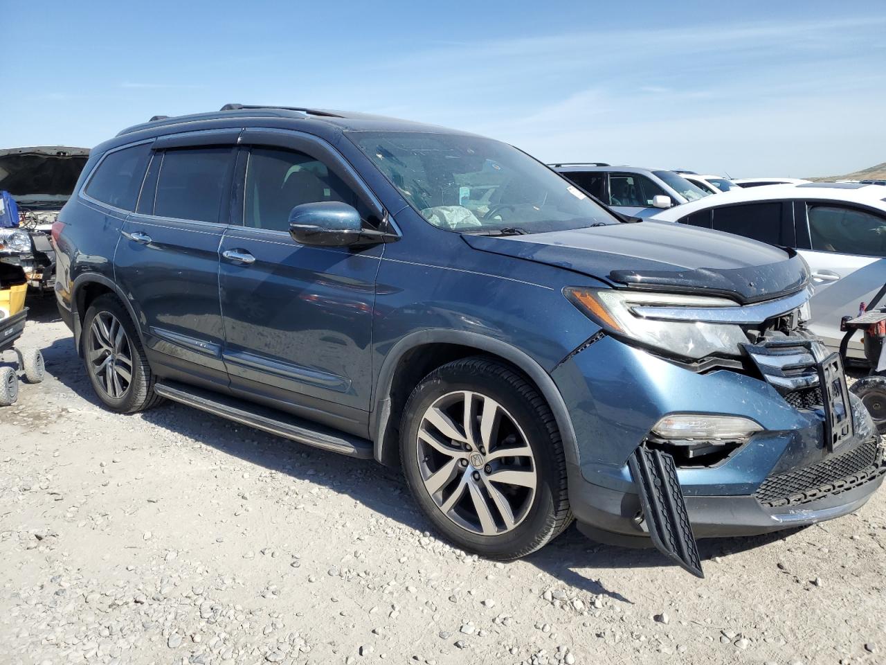 5FNYF6H06HB062024 HONDA PILOT 2017