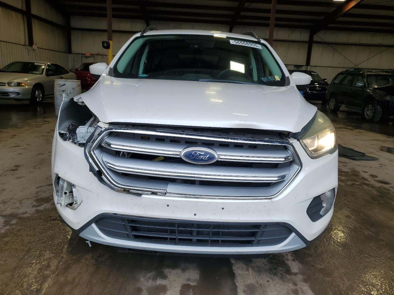 1FMCU9GD8HUD33917 FORD ESCAPE 2017