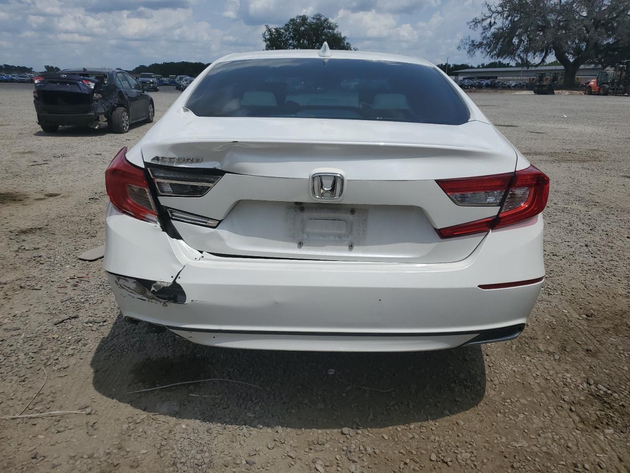 1HGCV1F13KA150686 HONDA ACCORD 2019