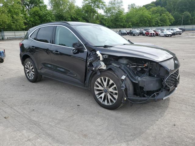  FORD ESCAPE 2021 Czarny