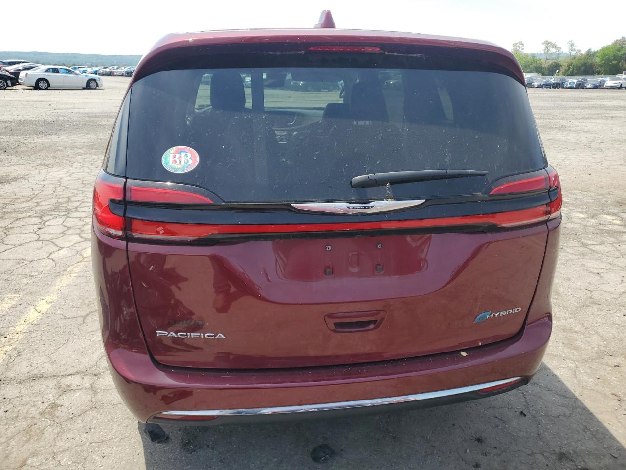 2022 Chrysler Pacifica Hybrid Touring L VIN: 2C4RC1L74NR211082 Lot: 55742235