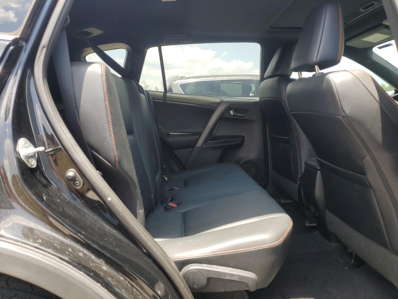2T3NFREVXGW298673 TOYOTA RAV4 2016