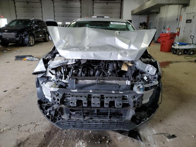  FORD FOCUS 2018 Серебристый