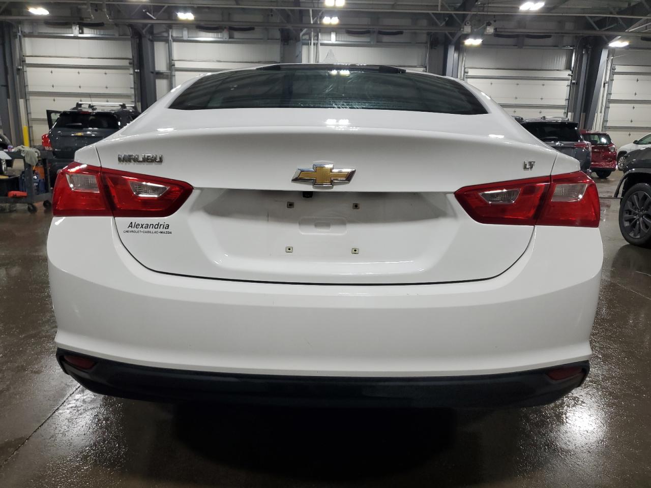 1G1ZE5ST0GF268138 CHEVROLET MALIBU 2016