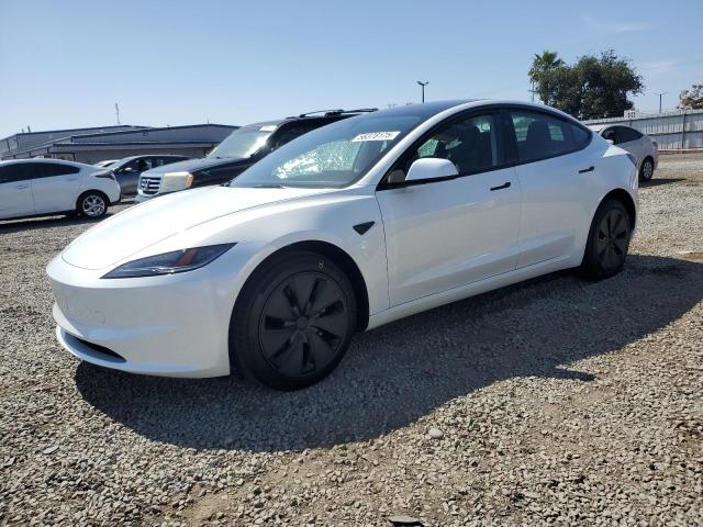 TESLA MODEL 3 2025