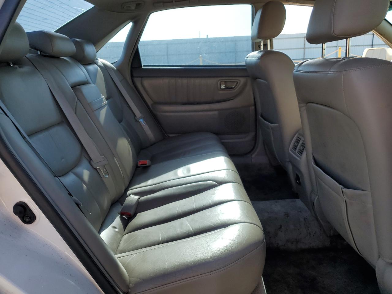 2001 Toyota Avalon Xl VIN: 4T1BF28BX1U140913 Lot: 56253065
