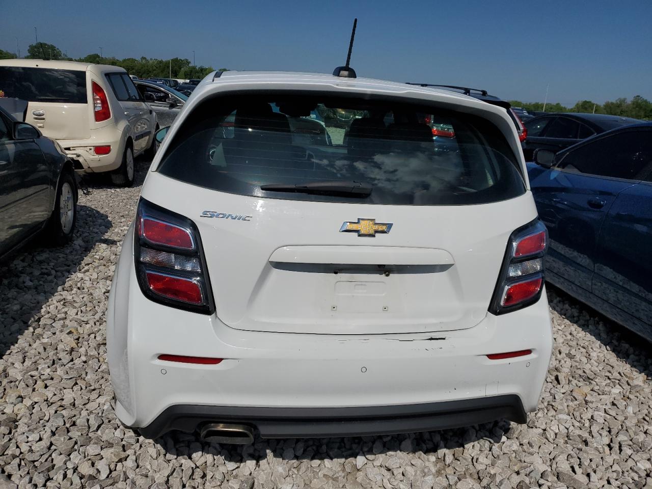 2019 Chevrolet Sonic VIN: 1G1JG6SB5K4128613 Lot: 54233305