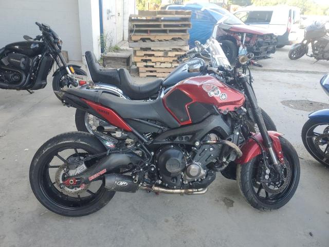  YAMAHA FZ-09 2017 Червоний