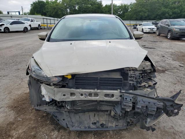  FORD FOCUS 2017 Золотой