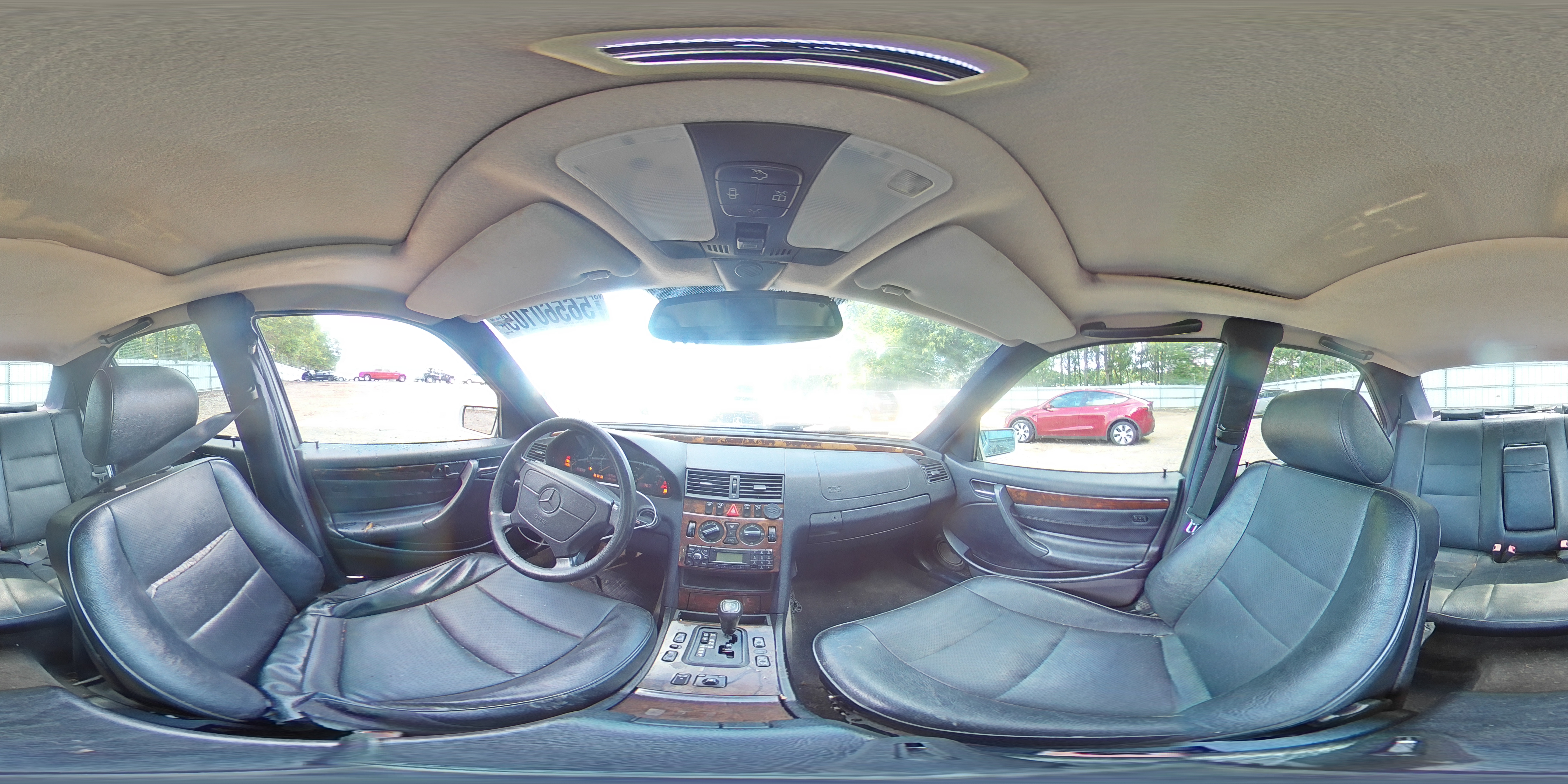 1999 Mercedes-Benz C 230 VIN: WDBHA24G4XA749633 Lot: 56560105