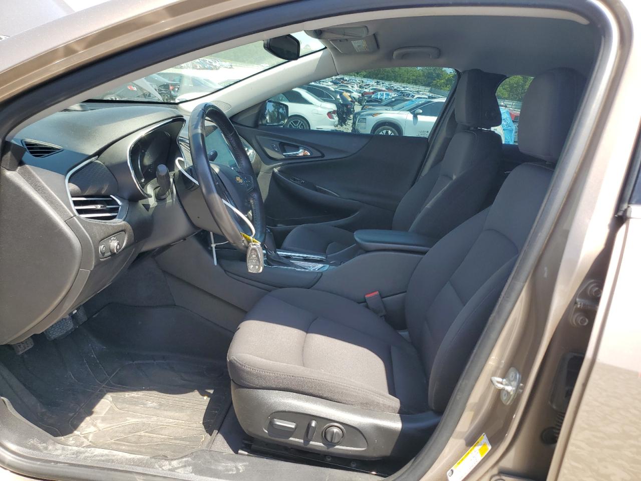 1G1ZD5ST2JF206993 CHEVROLET MALIBU 2018