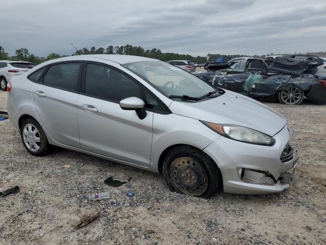  FORD FIESTA 2018 Сріблястий