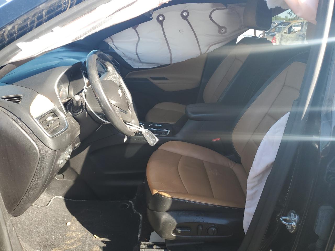 2GNAXMEV0J6119744 CHEVROLET EQUINOX 2018