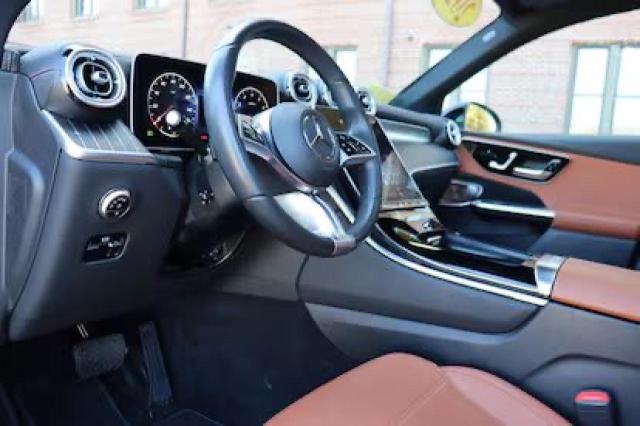  MERCEDES-BENZ GLC-CLASS 2023 Black